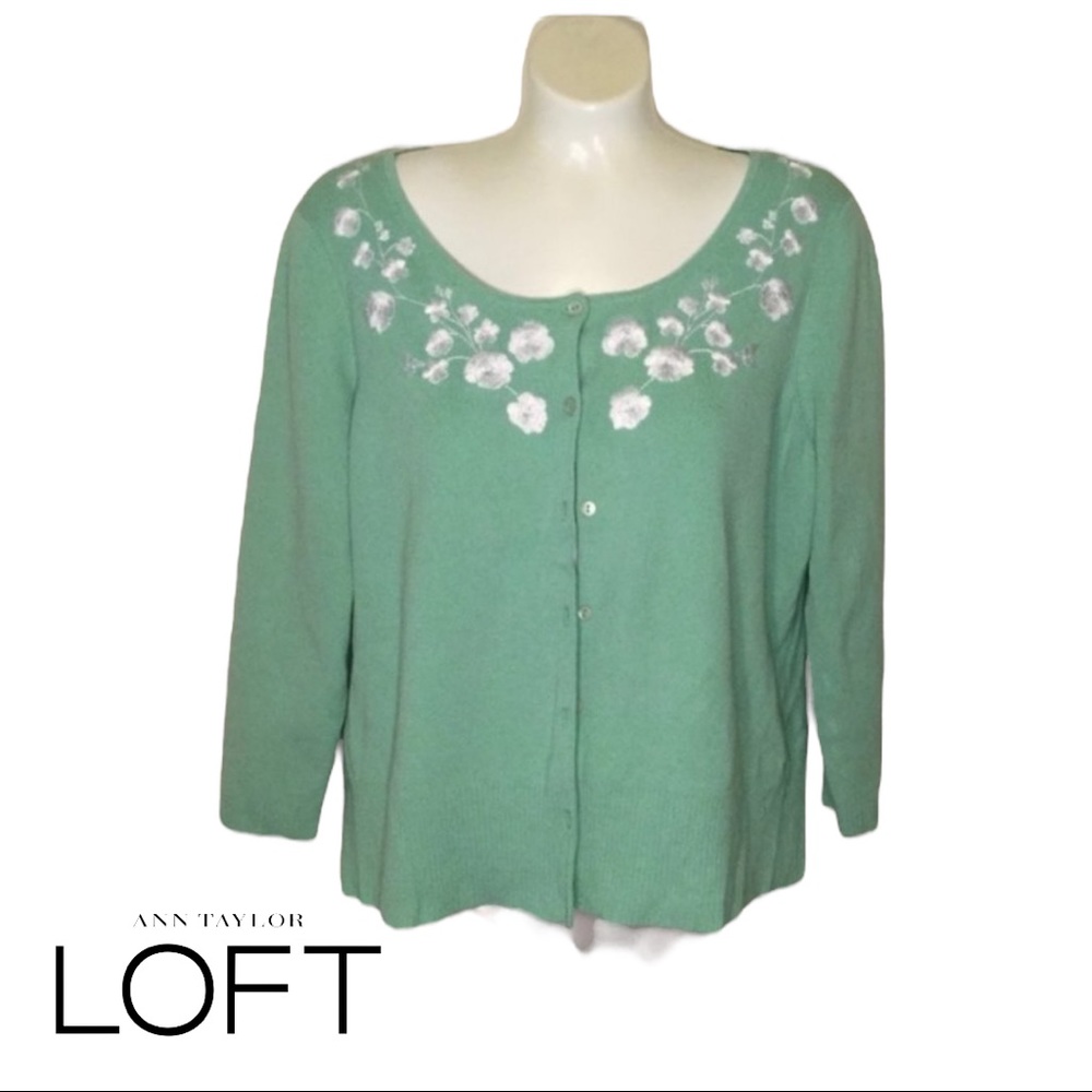 Ann Taylor Loft Cardigan